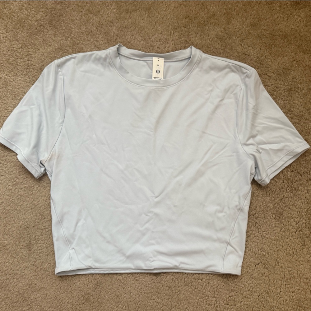 Lululemon Wundermost Crop tee M